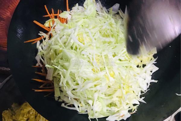 素菜炒饼的做法图解3