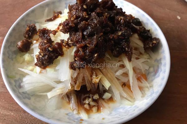 香菇酱拌萝卜丝的做法图解7