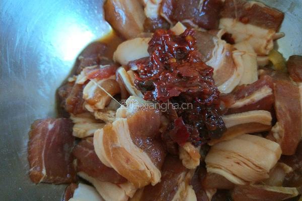 川味香辣粉蒸肉的做法图解5