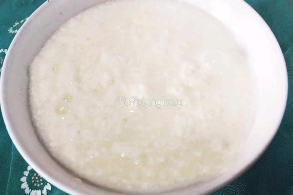 青柠酸奶水果沙拉的做法图解3