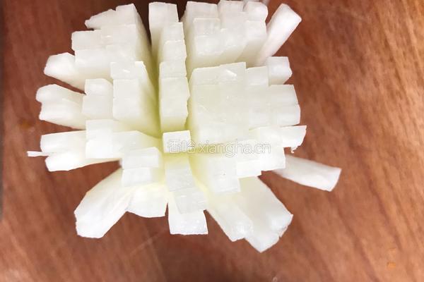 菊花萝卜的做法图解4