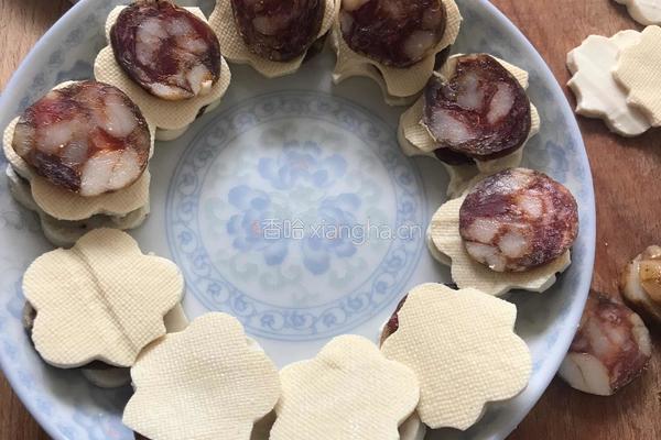 豆腐干蒸香肠的做法图解6