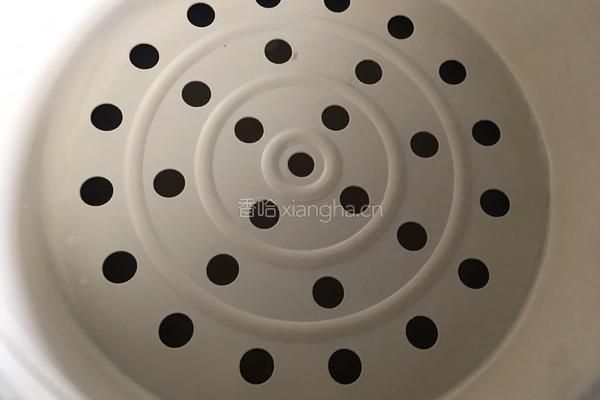 豆腐干蒸香肠的做法图解9