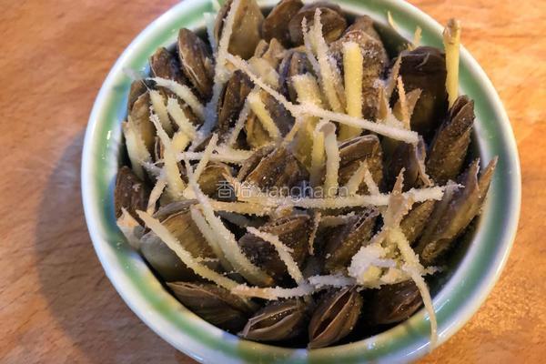 青红酒蒸蛏子的做法图解6