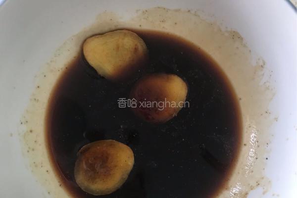 椒盐鸭头的做法图解3