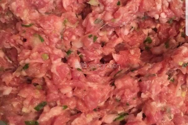 胡萝卜肉卷的做法图解3