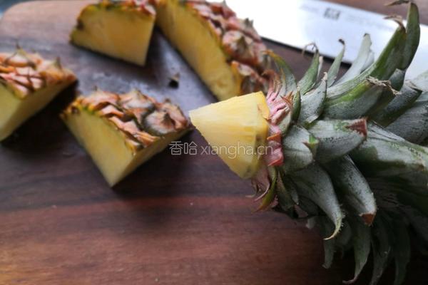 水果拼盘（鹦鹉菠萝凤梨）的做法图解3