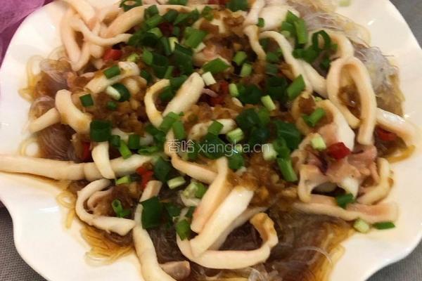 蒜蓉粉丝蒸鲜鱿的做法图解8