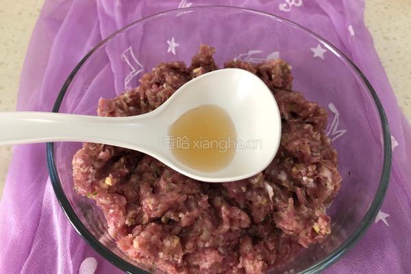 猪肉焖子的做法图解4