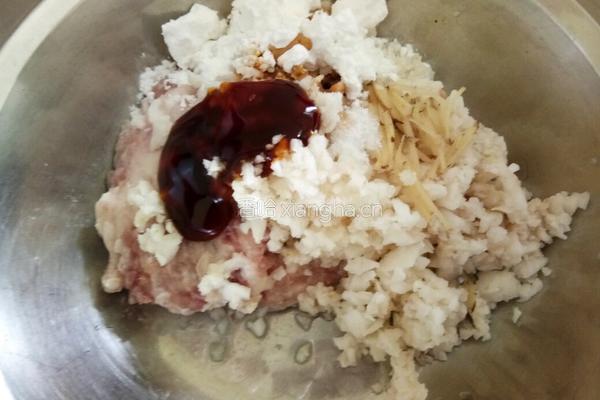 清蒸马蹄肉丸的做法图解6