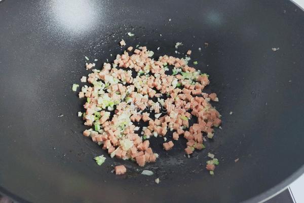午餐肉蒸杏鲍菇的做法图解6
