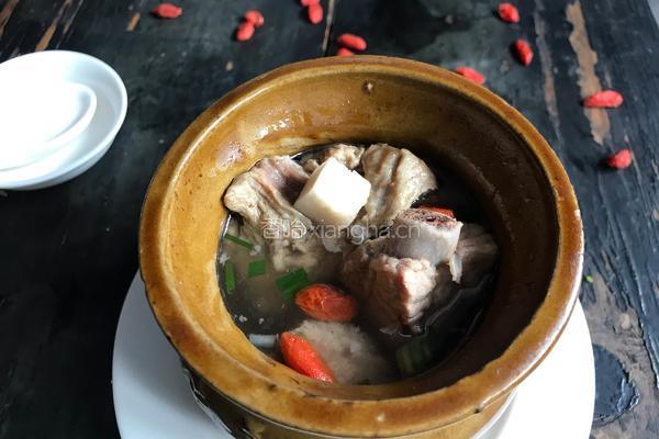 美白养颜汤（茯苓炖排骨）的做法图解11