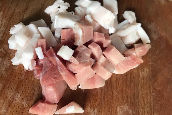 橙香粉蒸肉的做法图解2