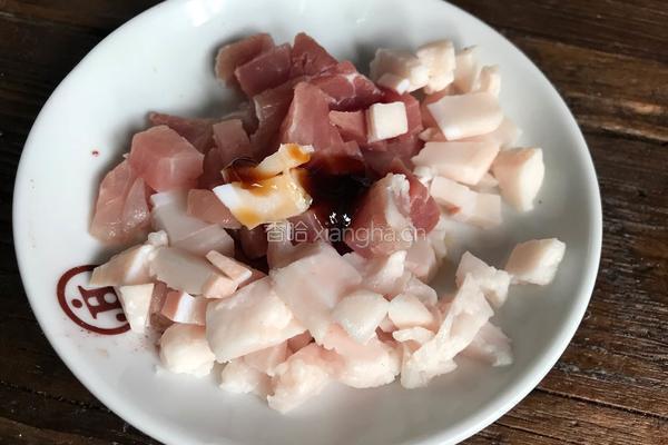 橙香粉蒸肉的做法图解3