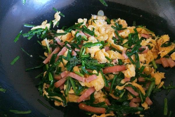 新文美食 鸡蛋韭菜豆皮花的做法图解8