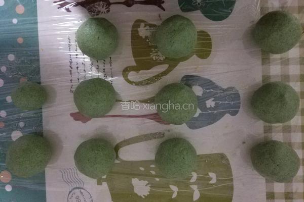 咸蛋黄肉松青团(少油少糖)的做法图解9