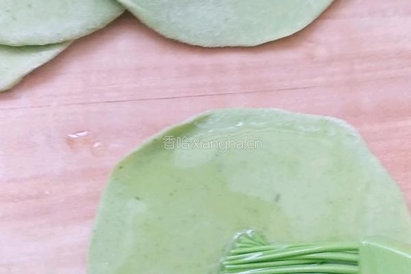 菠菜汁春饼的做法图解9