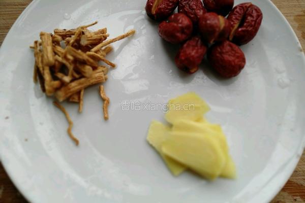 羊肚菌鸡汤的做法图解6