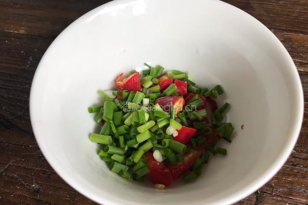 蒸酸辣土豆丝的做法图解7