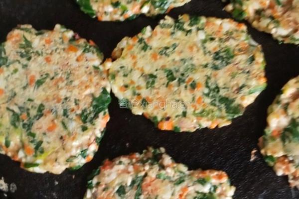 菠菜胡萝卜山药饼的做法图解5