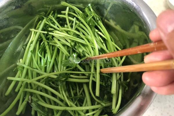 粉蒸山野菜的做法图解6