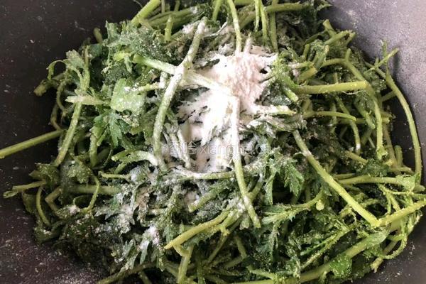粉蒸山野菜的做法图解8