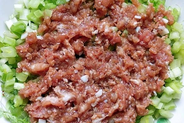肉沫蒸芹菜的做法图解8