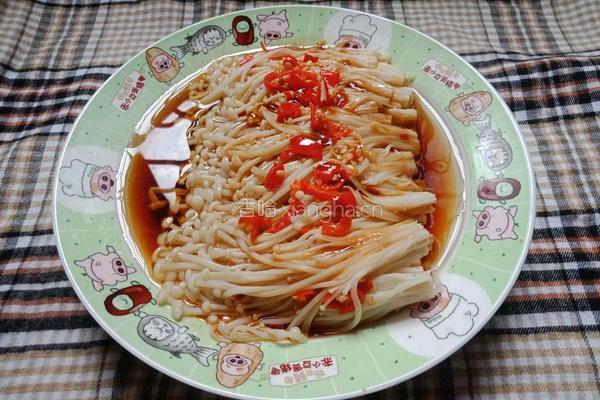 ＃蒸菜＃椒香金针菇的做法图解1