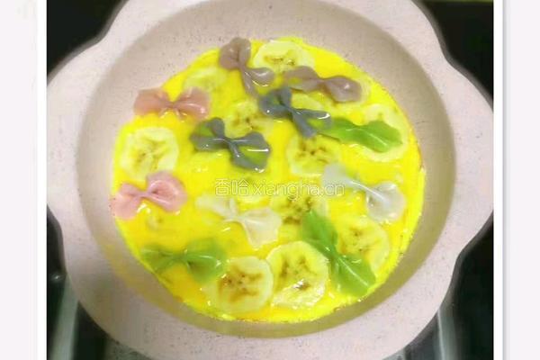 沫辰小甜点香蕉鸡蛋饼的做法图解6