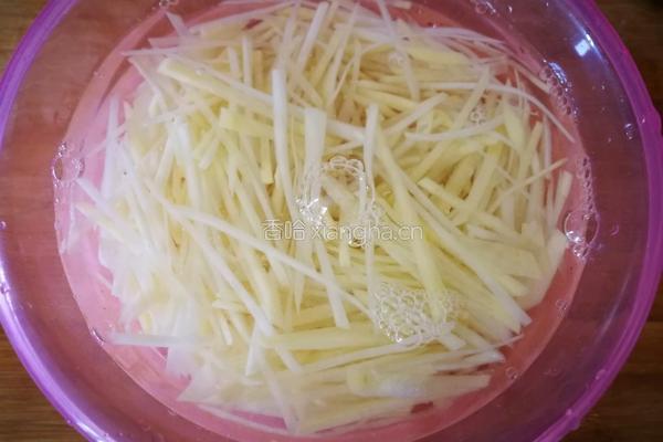 树椒土豆丝的做法图解3