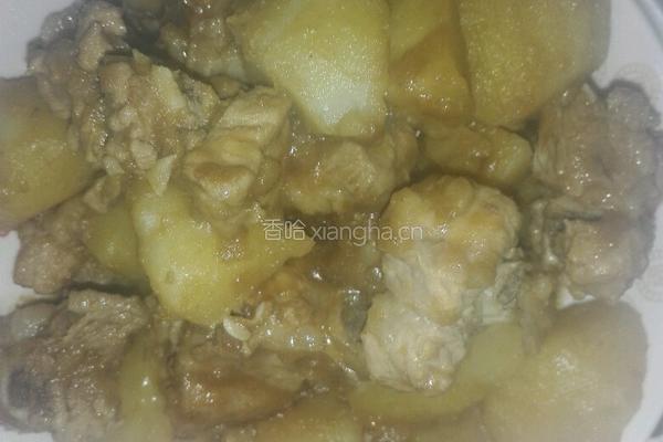 土豆炖排骨的做法图解2
