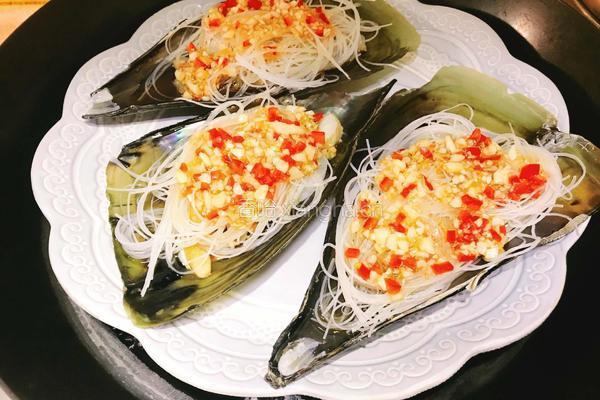 蒜蓉粉丝蒸带子的做法图解10