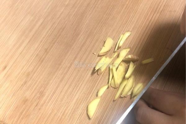 红糖姜蛋汤的做法图解1