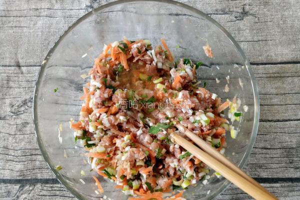 清蒸胡萝卜肉丸的做法图解3