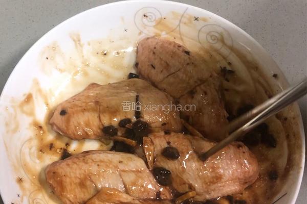豉汁鸡翅蒸南瓜的做法图解4