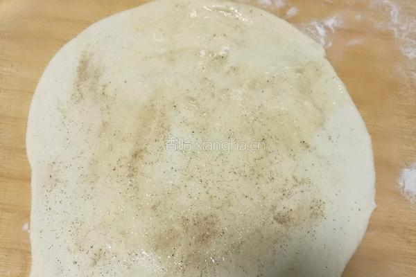 椒盐油饼的做法图解2