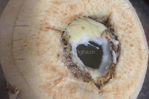 椰子糯米饭的做法图解1
