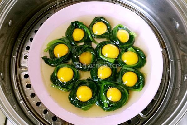 菠菜酿鹌鹑蛋的做法图解4