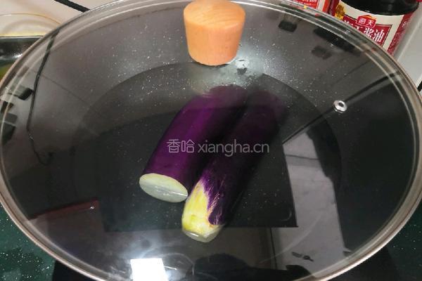 蒜泥茄子的做法图解1