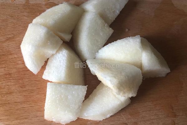 枇杷金桔雪梨银耳羹的做法图解4