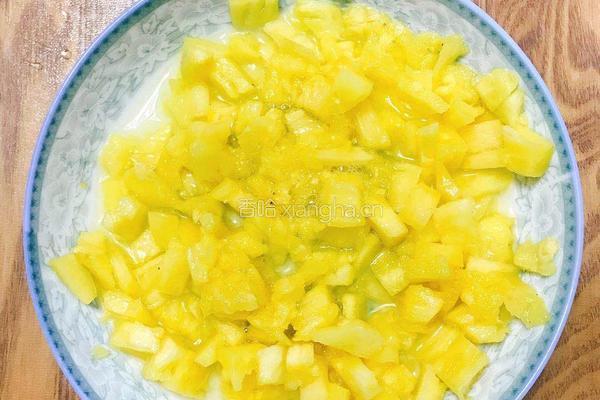 黑米红枣菠萝蒸饭的做法图解3