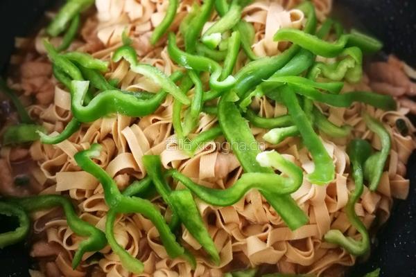 干豆腐炒青椒的做法图解9