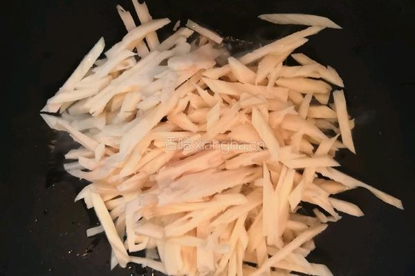 素炒藕丝儿的做法图解2