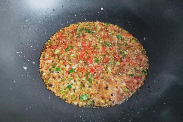 蒜蓉蒸蛏子的做法图解9