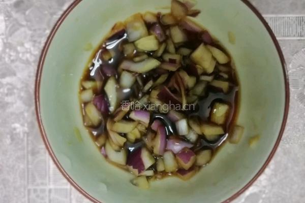 皮蛋豆腐的做法图解3