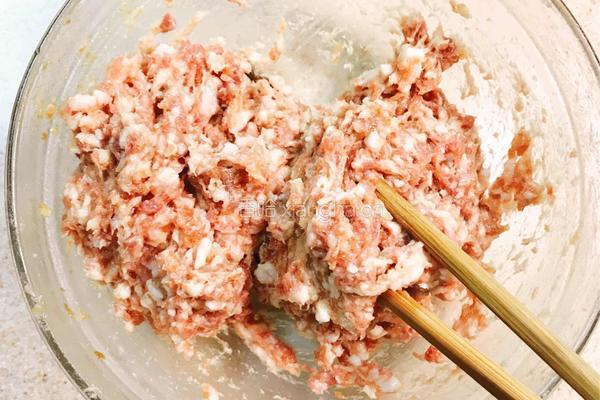 长豆角酿肉的做法图解3