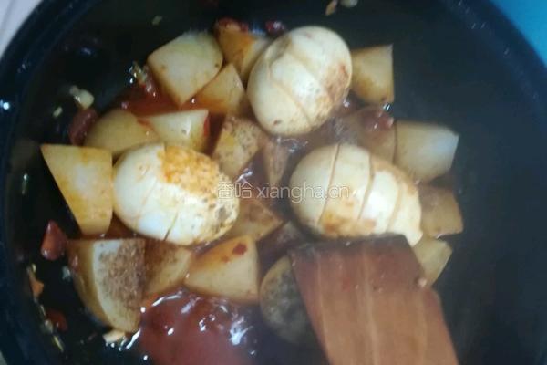 豆瓣酱炒虎皮鸡蛋土豆的做法图解13
