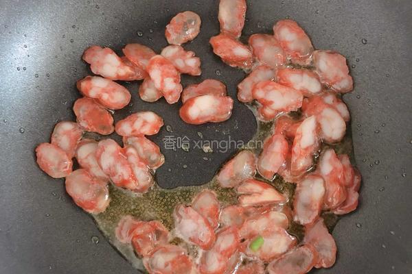 腊肠蔬菜炒饭的做法图解3