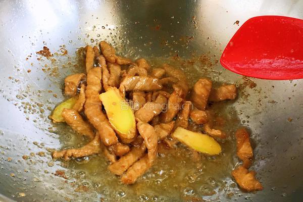 里脊肉炒芦笋的做法图解7