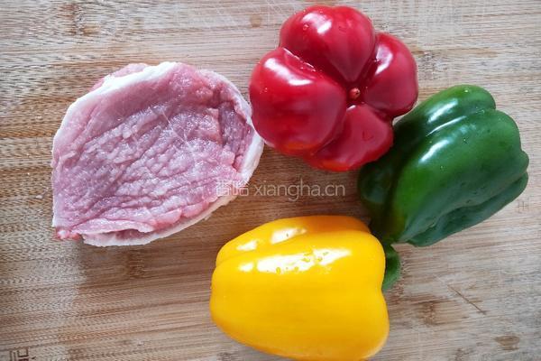 菠萝咕噜肉的做法图解1